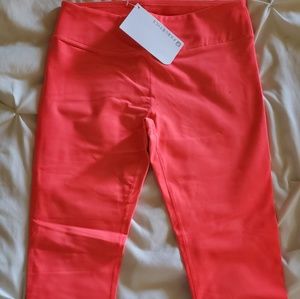 NWT Fabletics Salar Capri